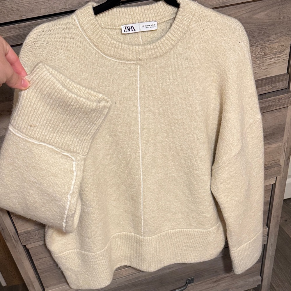 Zara Women's Cream Crew Neck Sweater